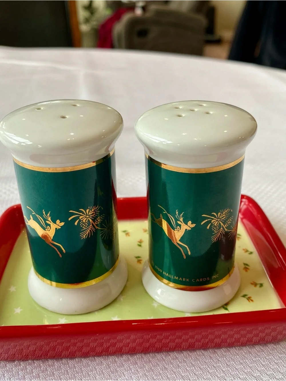 Vintage 1980s Hallmark Green & Gold Reindeer Christmas Salt & Pepper Shaker Set